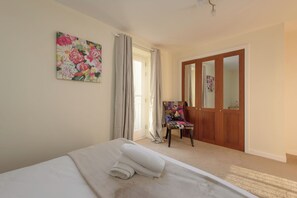 3 Schlafzimmer, schallisolierte Zimmer, kostenloses WLAN