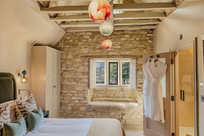 Comfort Double Room | Free WiFi
