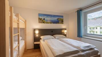 2 quartos, Wi-Fi de cortesia, roupa de cama