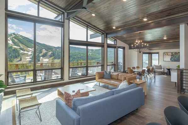 TV, fireplace, stereo, offices