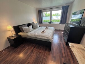 3 Schlafzimmer, kostenloses WLAN, Bettwäsche