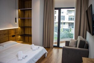 Sistema de insonorización, wifi gratis, ropa de cama
