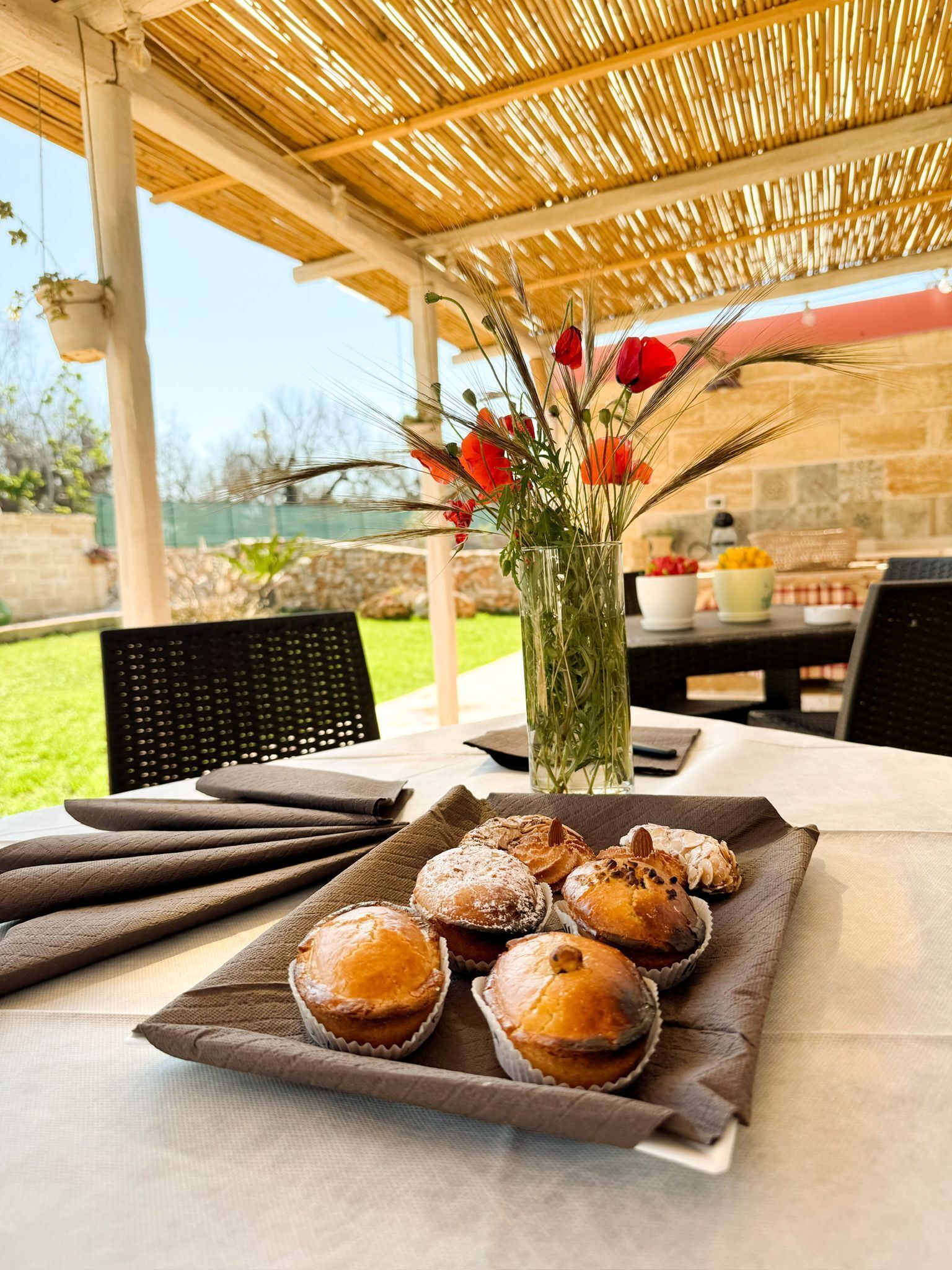 包含每日自助早餐