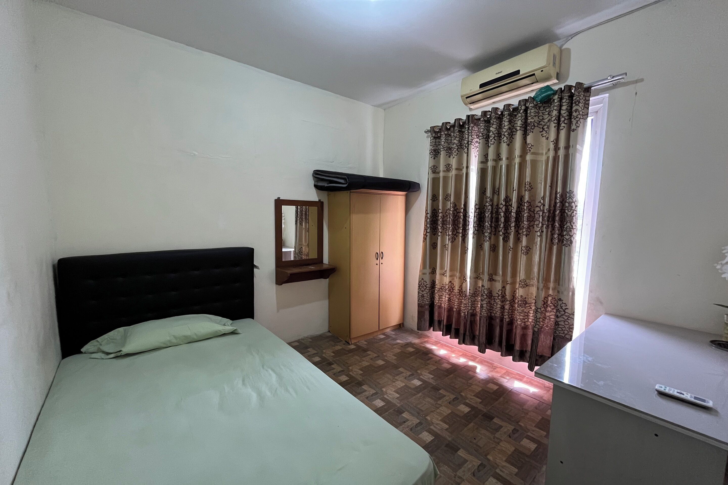 Eenvoudige tweepersoonskamer | Gratis wifi, beddengoed