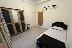 Habitación básica doble | Wifi gratis y ropa de cama