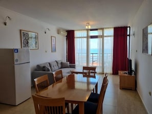 Een strijkplank/strijkijzer, gratis wifi