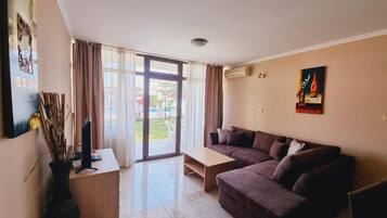 Bügeleisen/Bügelbrett, kostenloses WLAN