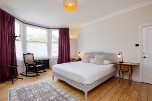 4 habitaciones, wifi y ropa de cama 