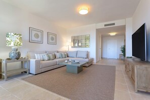 Apartment (2 Bedrooms) | Living area | TV