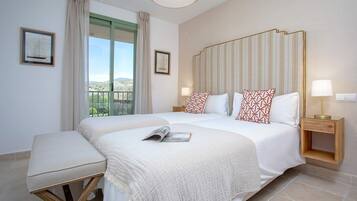 Apartment (2 Bedrooms) | 2 bedrooms, iron/ironing board, free WiFi, bed sheets
