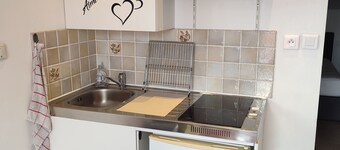 Studio with large 9m² terrace, exceptional view, 5 min from Fonséranes locks