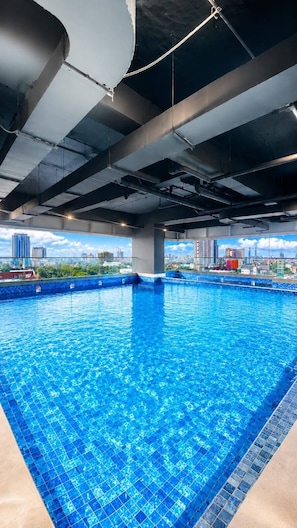 Una piscina techada