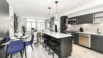 Kookgerei, borden en bestek