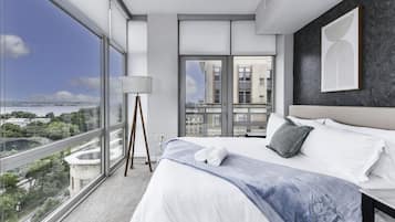 2 bedrooms, desk, iron/ironing board, travel crib