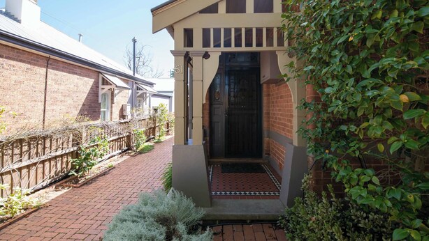 Unclassified image, 1 of 48, button - Eumbar on Byng - Heritage Home in CBD, Sleeps 8 (Orange)