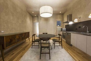 Dining - Casa Vitto by MMega Homes & Villas (Florence)