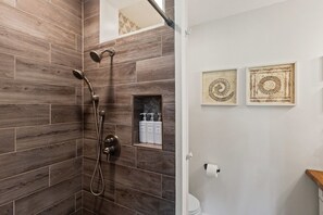 Hair dryer, towels - ~New~ Hale Kai at Turtle Bay Golf Course (Kahuku)