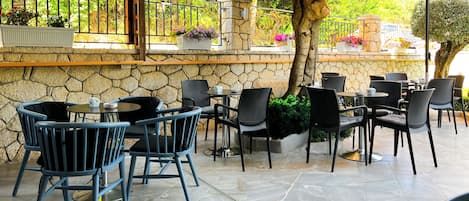 Bistro