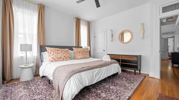 3 bedrooms, desk, iron/ironing board, WiFi