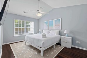 2 bedrooms, iron/ironing board, travel cot, WiFi