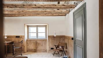 Departamento Deluxe, vista a la montaña | Decoración personalizada y muebles diferentes