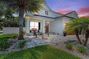 Terrace/patio - Luxury Oasis Heated Pool, Game Rm, 3 Blks to Beach (St. Augustine)