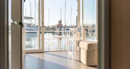 Nautilus 9 - Nomastay House BoatsHouse Boats