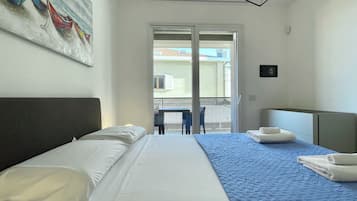 1 bedroom, free WiFi, bed sheets