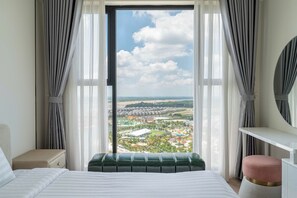 Appartement Deluxe, 3 chambres, balcon, vue parc | Literie hypoallergénique, matelas mémoire de forme