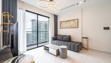 Deluxe Apartment, 2 Bedrooms, Balcony, Park View | View from room