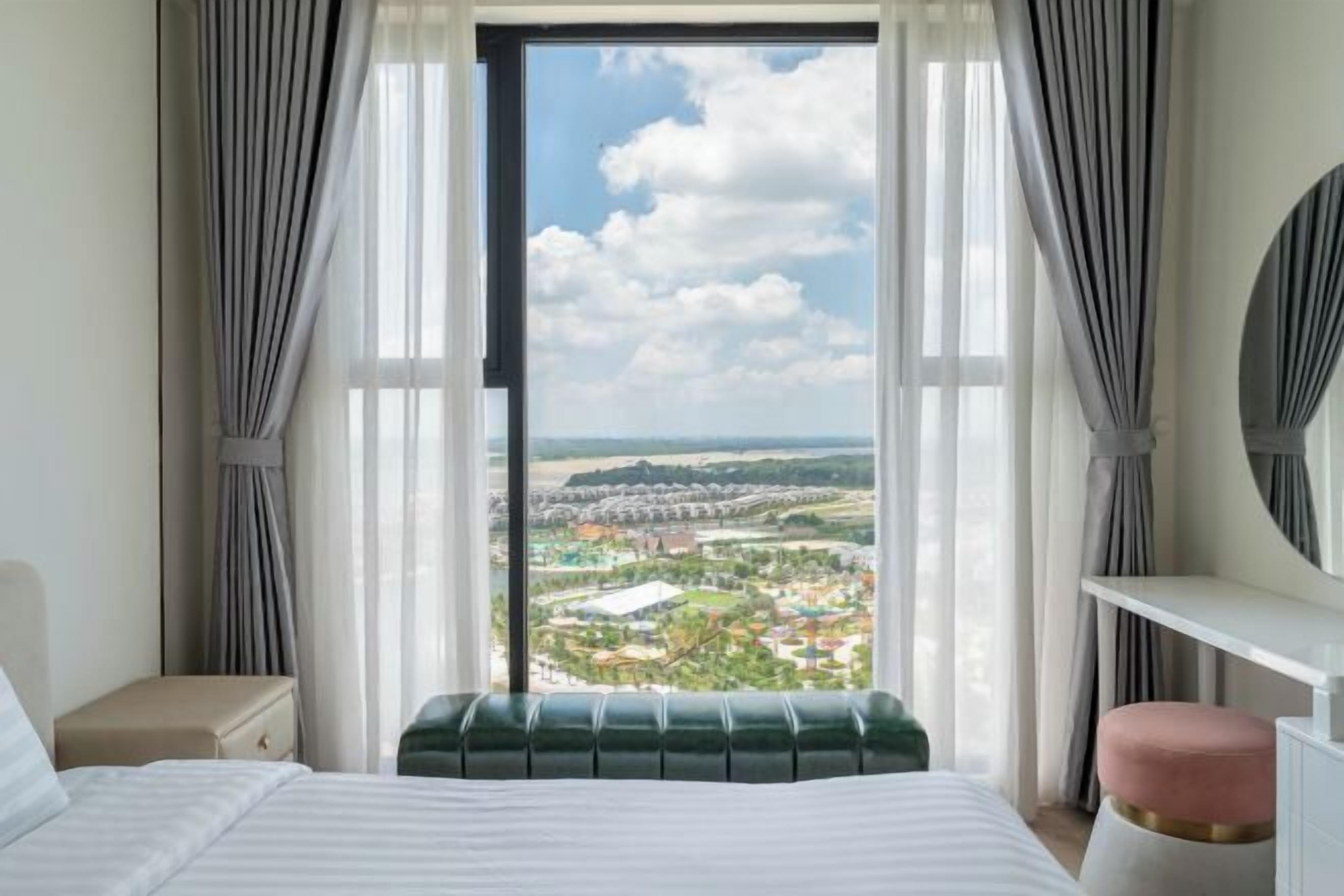 Hypo-allergenic bedding, memory foam beds, individually decorated