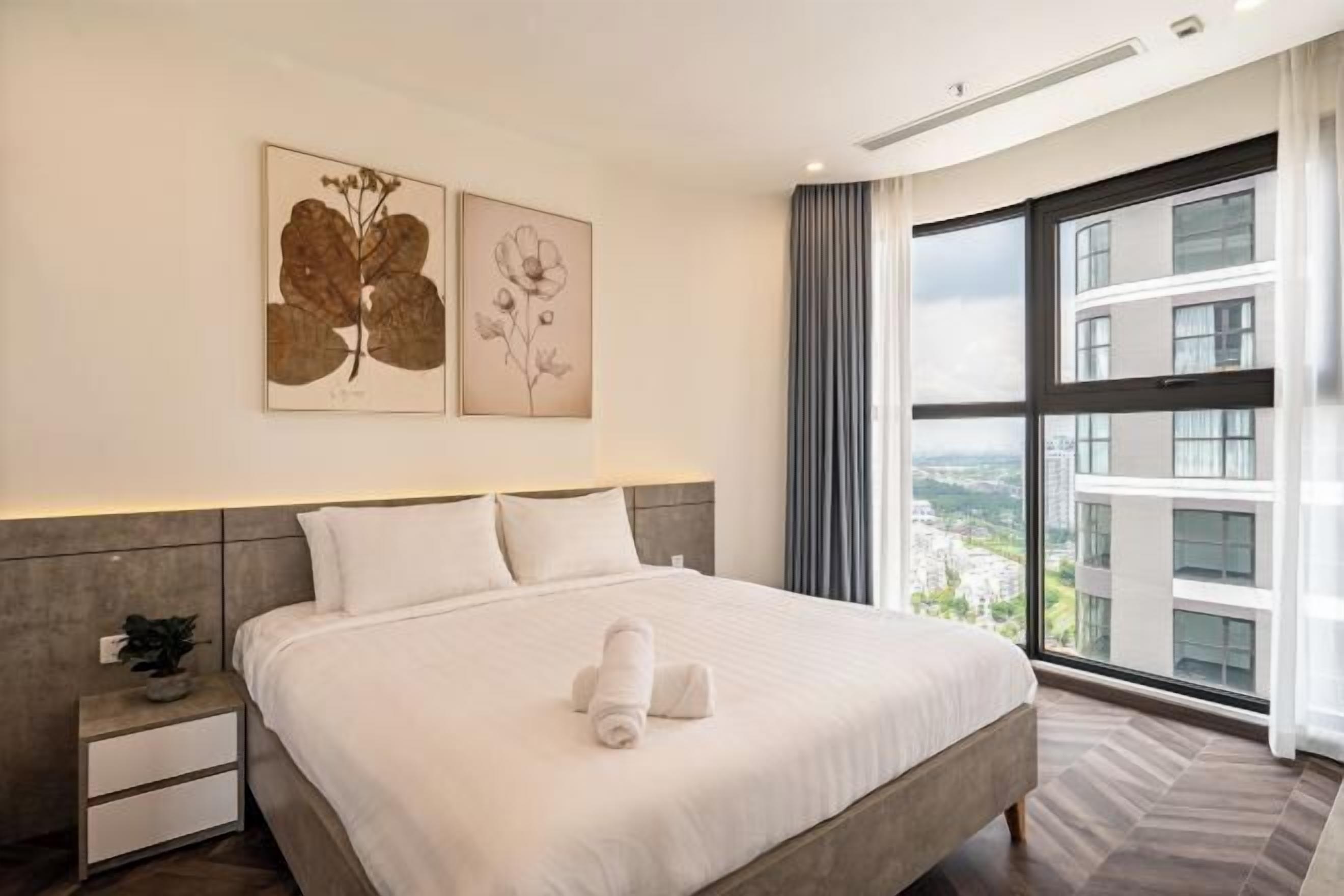 Hypo-allergenic bedding, memory foam beds, individually decorated