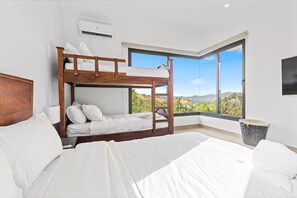 3 soveværelser, strygejern/strygebræt, gratis Wi-Fi, sengetøj