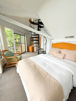 2 bedrooms, desk, iron/ironing board, travel crib - Timberline Terrace-#29-2BD/2BA/Deck/Pools/Grill-4PP (Village of Four Seasons)