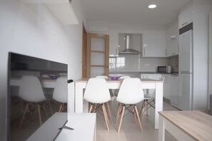 Dining - APARTAMENTOS TERRAMAR BOIRO With sea views in the Ría de Arousa (Galicia) (Boiro)
