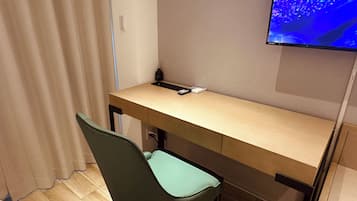 Soundproofing, iron/ironing board, free WiFi, bed sheets