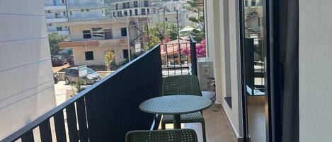 Dobbeltværelse - balkon - byudsigt | Balkon