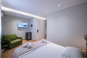Classic Triple Room | Hypo-allergenic bedding, free WiFi, bed sheets - Hotel Parid (Ksamil)