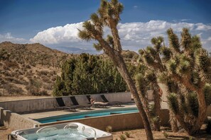 مغطس سبا خارجي