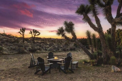 The Kingdom · 5000SF, 6 Bdrm - Perfect for Groups