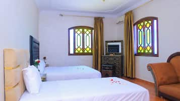 Room | Free WiFi