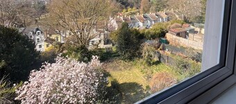 Apartmentsleeps2-seaside Escape--wifi-parking