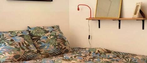 1 bedroom, desk, iron/ironing board, WiFi