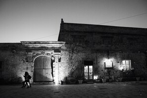 House, 1 Bedroom, Smoking, Patio | Exterior