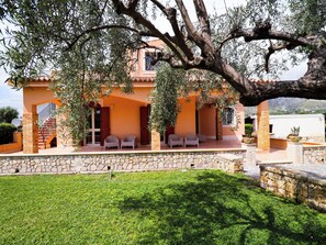 House, 1 Bedroom, Smoking, Patio | Terrace/patio