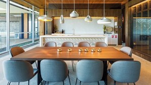 Dining - Luxury Beach Apartment with Lap Pool Gym, Spa, Sauna, Steam and BBQ areas (Swanbourne)