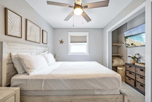5 habitaciones, tabla de planchar con plancha, cuna de viaje y wifi 