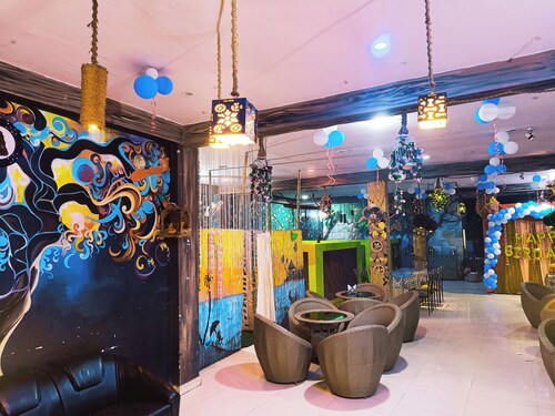 The Wings Home Kashi Roof Top