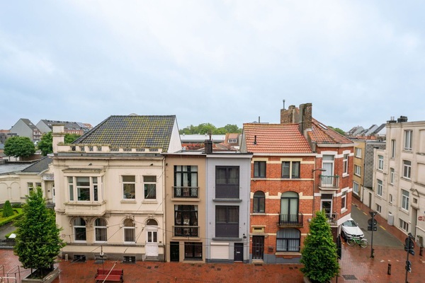 Gebäude, Fenster, Stadtgebiet, Wohngebiet, Stadt, Wohnung, Fassade, \"Stadt, Nachbarschaft, Zuhause