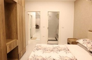2 habitaciones, tabla de planchar con plancha y wifi